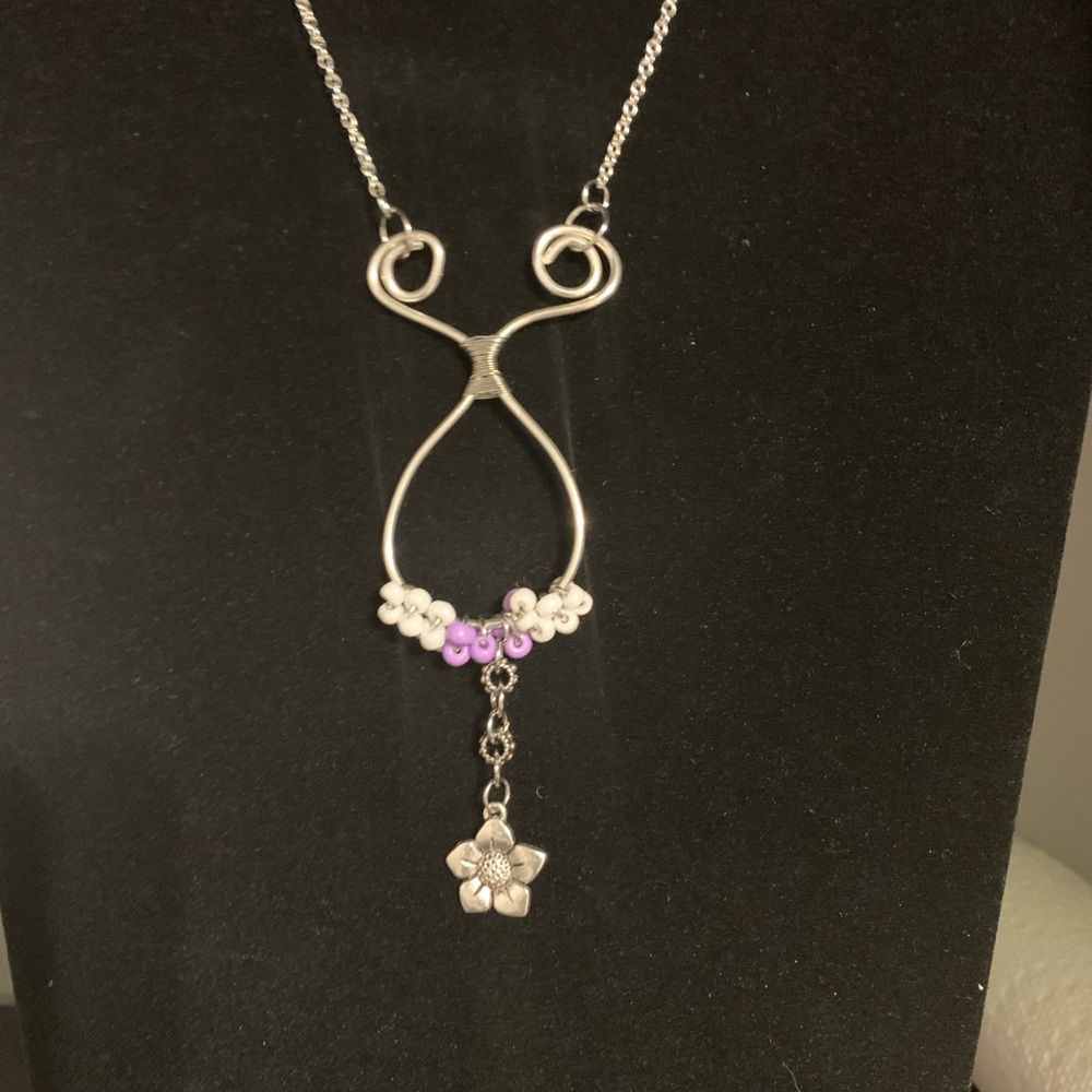 Fancy Fidget necklace handmade